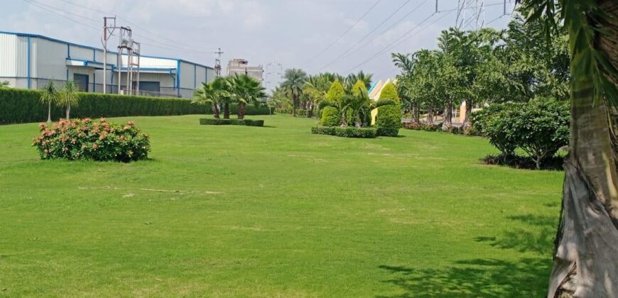 Plot For sale in Kanak Avenue MR 11 Nipania INDORE