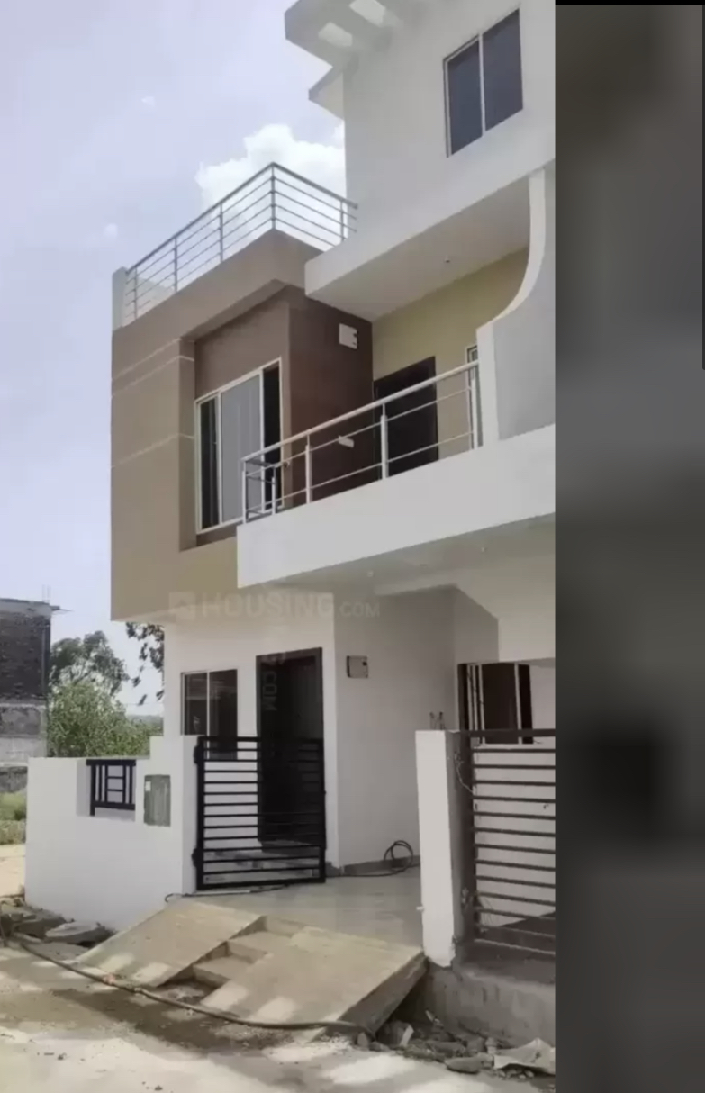 House for sale at Airport road, Bhopal